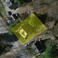 14 Oxford Rd, Newton MA  02459-2405 aerial view