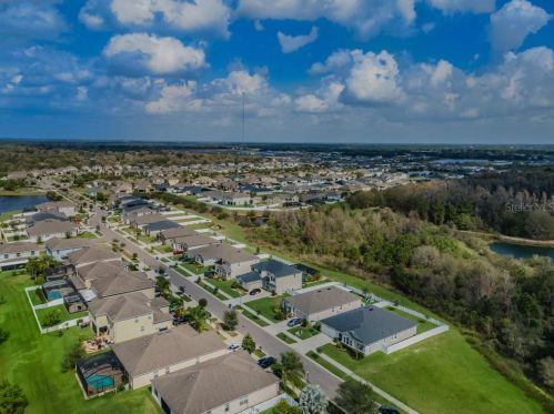 12207 Streambed Dr, Riverview FL 33579-9305 exterior