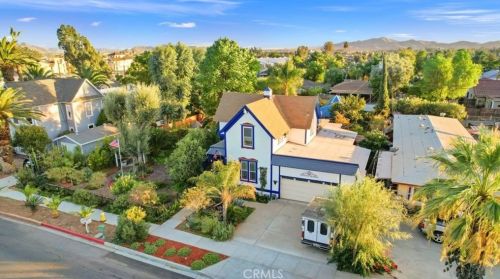 239 7 St, Perris CA 92570-2366 exterior