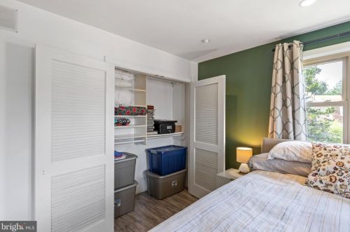 4 Northgate Vlg, Media PA 19063-2039 exterior