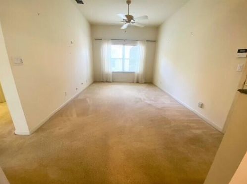 307 Breezy Pt Loop, Fort Pierce FL 34986-2668 exterior