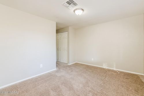 2560 Vereda De Gente, Tucson AZ  85746-8022 exterior