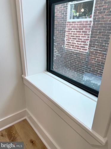 1639 Jackson St, Philadelphia PA 19145-3617 exterior