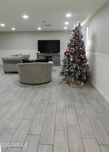 4001 61 St, Phoenix AZ 85033-1712 exterior