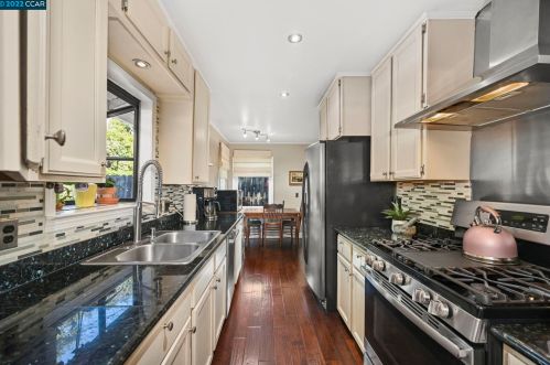 1948 Ardith Dr, Concord CA 94523-2803 exterior