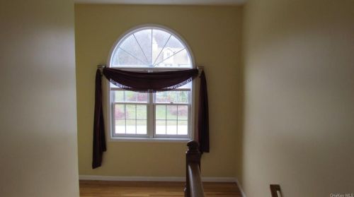 9 Harvard Dr, Poughkeepsie NY 12603-1159 exterior