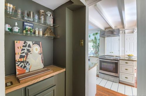 20 Blackman Rd, Ridgefield CT  06877-4204 exterior