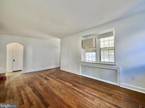 703 Providence Rd, Media PA 19063-2552 exterior