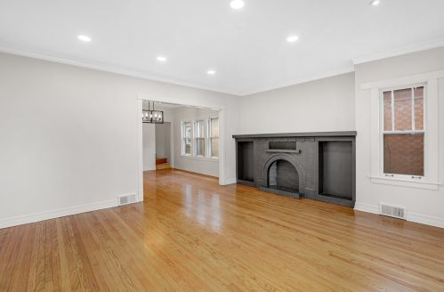 1837 Nagle Ave, Chicago IL  60707-4022 exterior