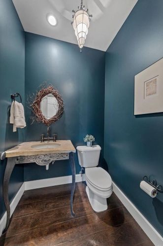 2332 Divot Dr, Saint Louis MO 63131-3240 exterior