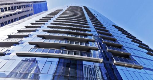 450 Waterside Dr, Chicago IL  60601-4702 exterior