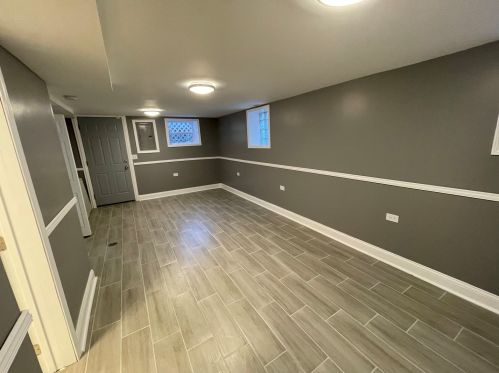 654 87 Pl, Chicago IL 60619-6810 exterior