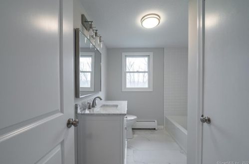 57 Allendale Dr, North Haven CT 06473-2112 exterior