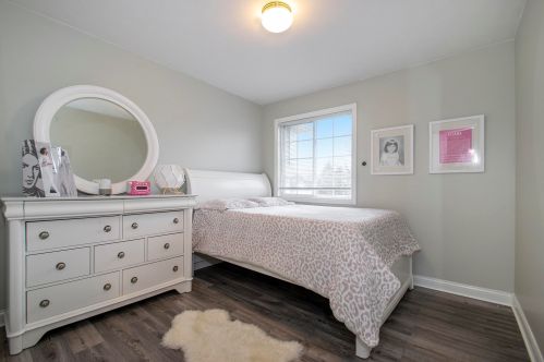 5504 Heathwood, Grand Rapids MI 49508 exterior