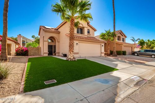 17411 47th St, Phoenix, AZ 85032-2321