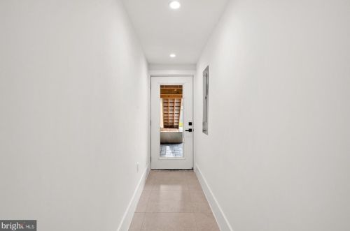 16 Adams St, Washington DC  20001-1026 exterior