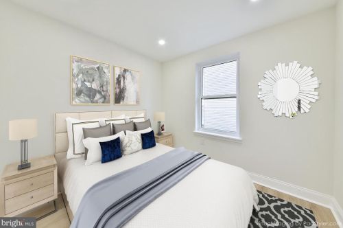 2405 Emerald St, Philadelphia PA  19125-1204 exterior