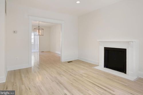 1345 Taylor St, Washington DC  20011-5507 exterior