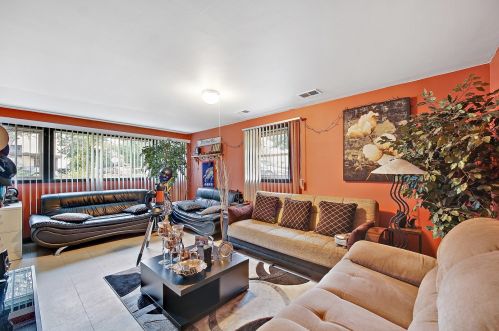 6201 Kilpatrick Ave, Chicago IL 60652-3050 exterior