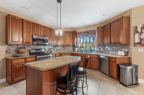 105 Arizona Ave, Old Bridge NJ 08857-4311 exterior