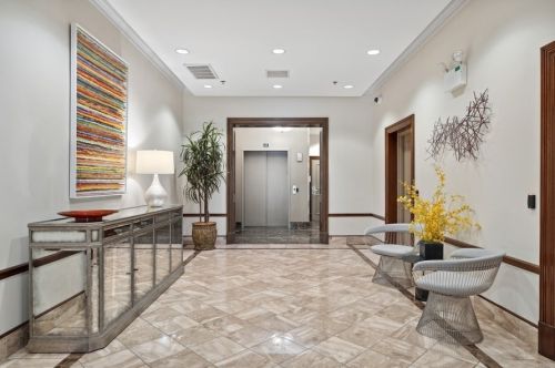 1429 Wells St, Chicago IL 60610-2559 exterior