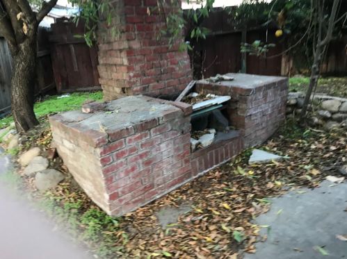 145 West Ave, Turlock CA 95380-5654 exterior