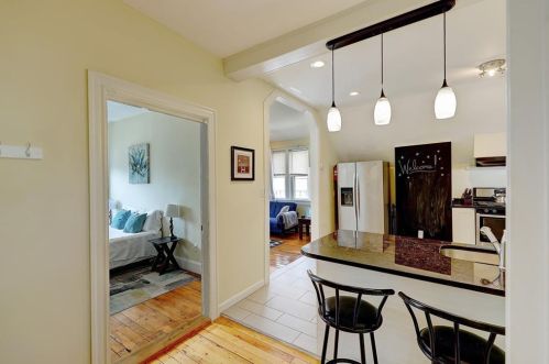 15 Armington Ave, Providence RI 02908-5202 exterior