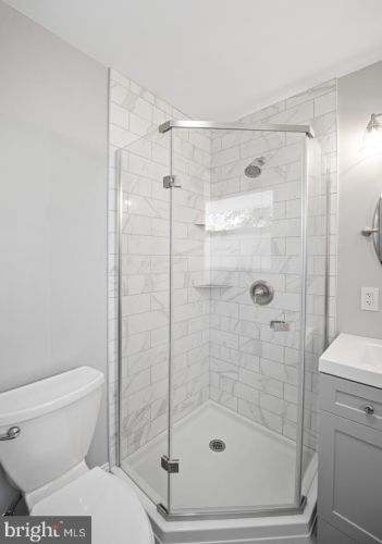 21 Wyncroft Dr, Media PA 19063-4842 exterior