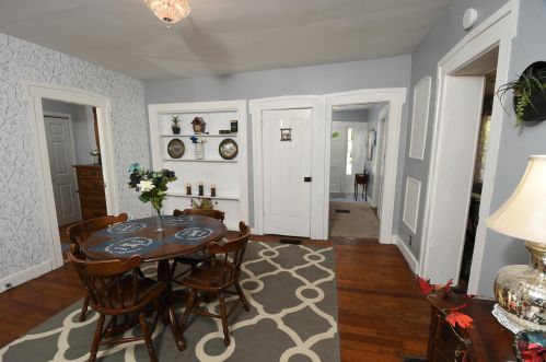 514 Kalamazoo St, Paw Paw MI 49079-1130 exterior