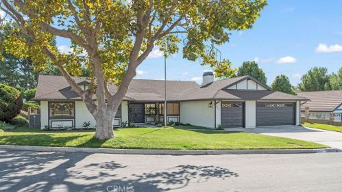 30325 Calle Halcon, Temecula, CA 92592-5136