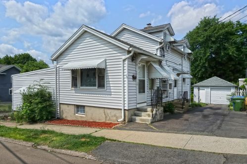 54 Franklin St, Wallingford CT  06492-4116 exterior