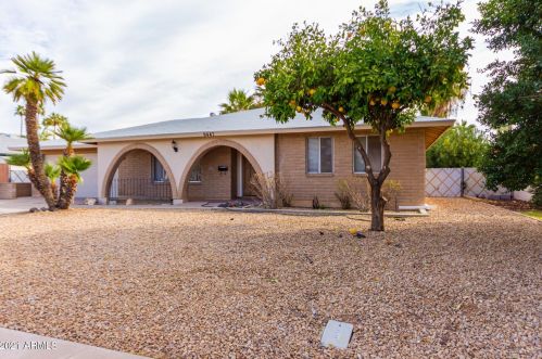 9447 41 Dr, Phoenix AZ 85053-5360 exterior