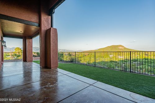 321 Corte Tortuga Vis, Tucson AZ  85745-1792 exterior