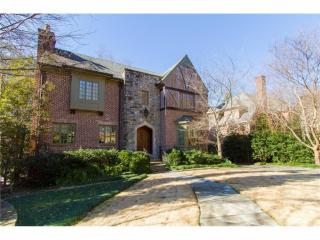 2684 Ellwood Dr, Atlanta GA  30305-3866 exterior