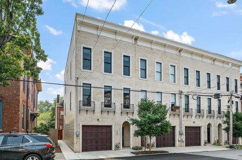 4826 Hatfield St, Pittsburgh, PA 15201-2725