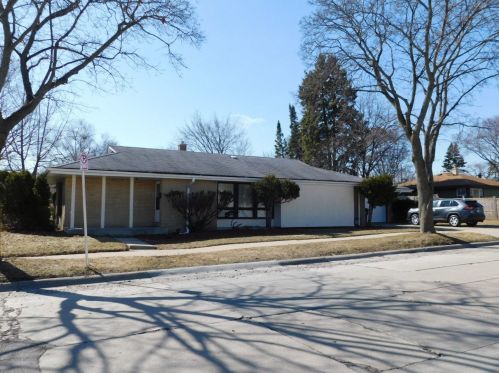 4575 85, Milwaukee WI 53228-2905 exterior