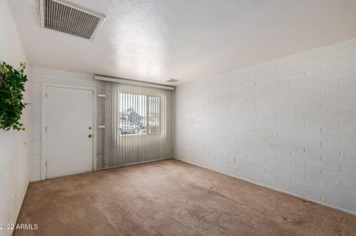 10236 15 Dr, Phoenix AZ 85027-4201 exterior