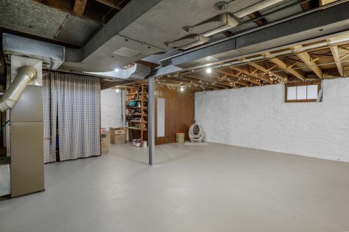 5312 Pernod Ave, Saint Louis MO 63139-1536 exterior