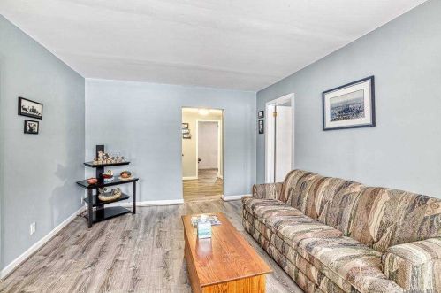 20 20 St, Huntington Station NY exterior