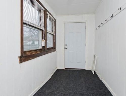 42 Bemis St, Chicopee MA 01013-2354 exterior