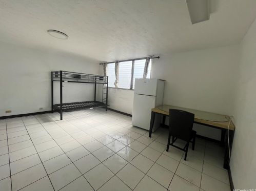 1103 Kokea St, Honolulu, HI 96817-3482