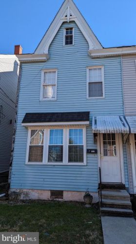 462 Evans St, Pottstown PA 19464-5318 exterior