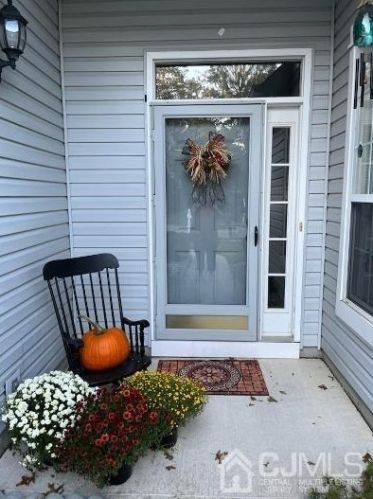 94 Sandpiper Dr, Berkeley Township NJ  08721-1965 exterior