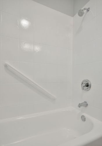 9640 Wallace St, Chicago IL 60628-1217 exterior