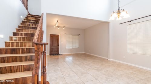 27626 18th Dr, Phoenix AZ  85085-5325 exterior