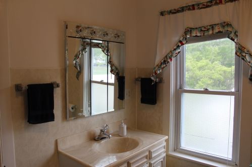 4103 7th St, Duluth MN 55807-1527 exterior