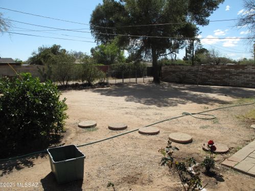 4820 Hampton St, Tucson AZ 85712-2908 exterior