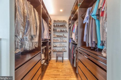 1112 17 St, Philadelphia PA 19146-4717 exterior