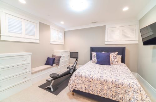 1829 Bissell St, Chicago IL 60614-5012 exterior