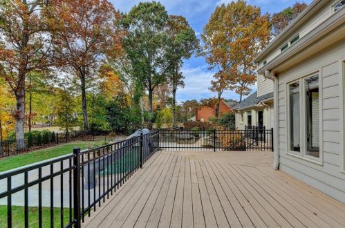 1311 Bridgewater Walk, Lithonia GA  30078-2086 exterior